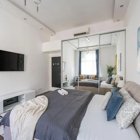 דירה Deluxe & Cozy Wesselenyi Dream Next To The Synagogue *
